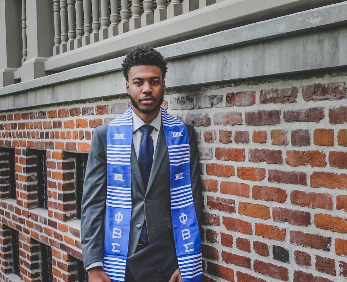 Proud of all my young sigma brothers right here @L_Herna6 @DeonDaswell @JuiceLowrey including @dylan_m_keith <a href="/LastJuanStandin/">LastJuanStanding</a> #Graduation2018 <a href="/unevadareno/">University of Nevada, Reno</a>