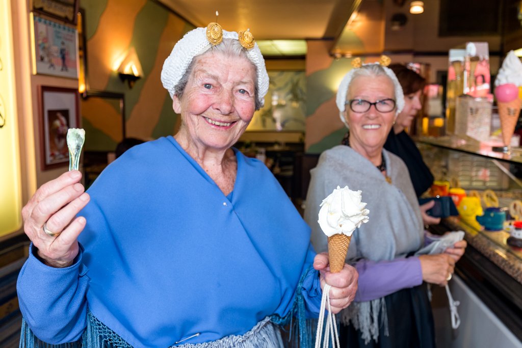 ClubLourdes_'s tweet photo. Sfeerfoto's van @HistorischFeest @AnneReitsma nu te bekijken op onze Facebook pagina! https://t.co/uroAI3zefT https://t.co/ZDB8K2sXr8