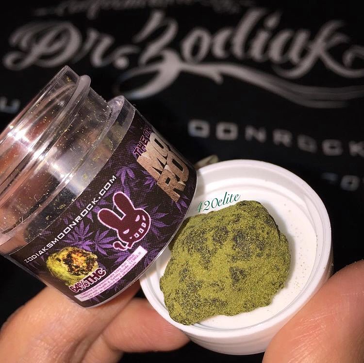 KushingtonChris's tweet photo. All the good Cali moon rocks available @TheWeedBlog #hightimes #weed4 #MarijuanaJusticeAct #CannabisCup https://t.co/SgtKQT9ynW