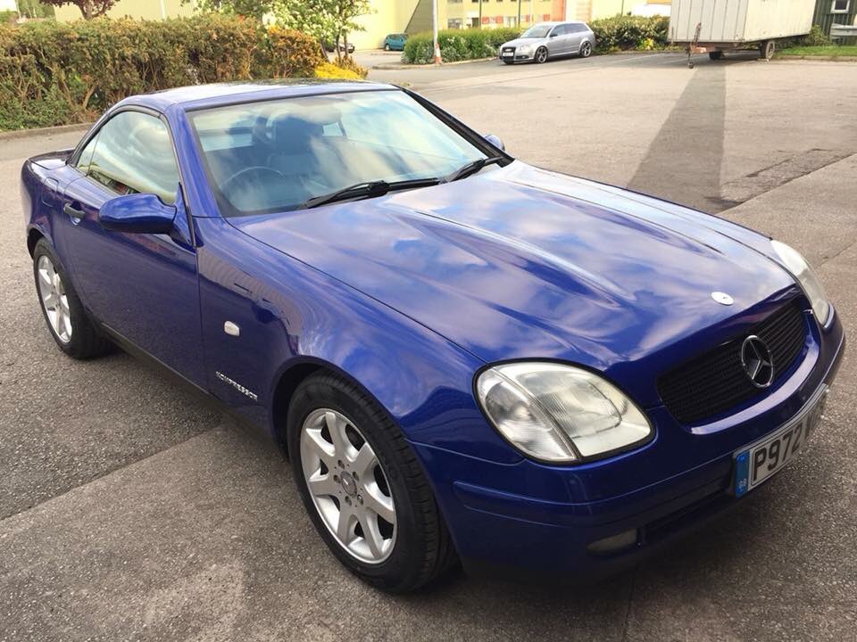 threepointautos's tweet photo. What do you think of our SLK now the valeter has finished? He’s spent 10 hours working his magic on the 22 year old paintwork and it’s come up a treat, looking like it did when it left the factory! Can’t wait to get out in it this weekend 😎 #mercedes #slk230 #specialist #shine https://t.co/brSnzvACyR