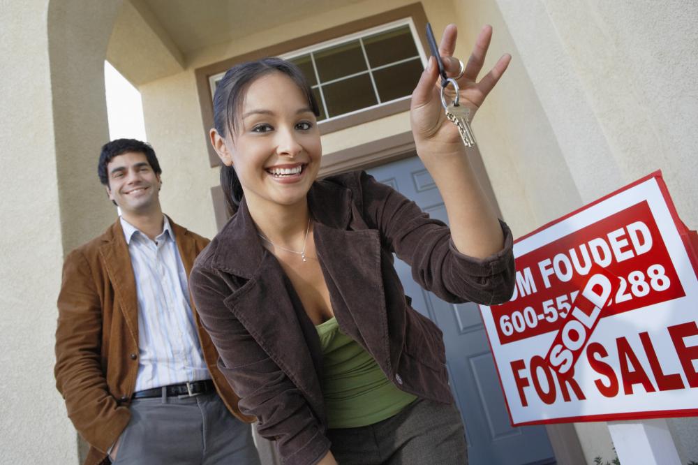 BricksEstate's tweet photo. These sellers tips will have you waving goodbye to your home in no time. https://t.co/bvoWKwsNkU https://t.co/6thPyIrVIU
