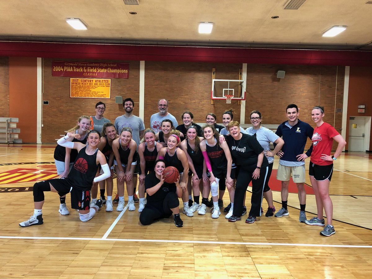 GMAHighSchool's tweet photo. The 2018 Student-Faculty basketball game. Though the faculty would like the results recorded as a "Mercy Win," the scoreboard showed that the students were the victors! Congratulations, Monarchs! #mercywin https://t.co/sx0mYHT7yS