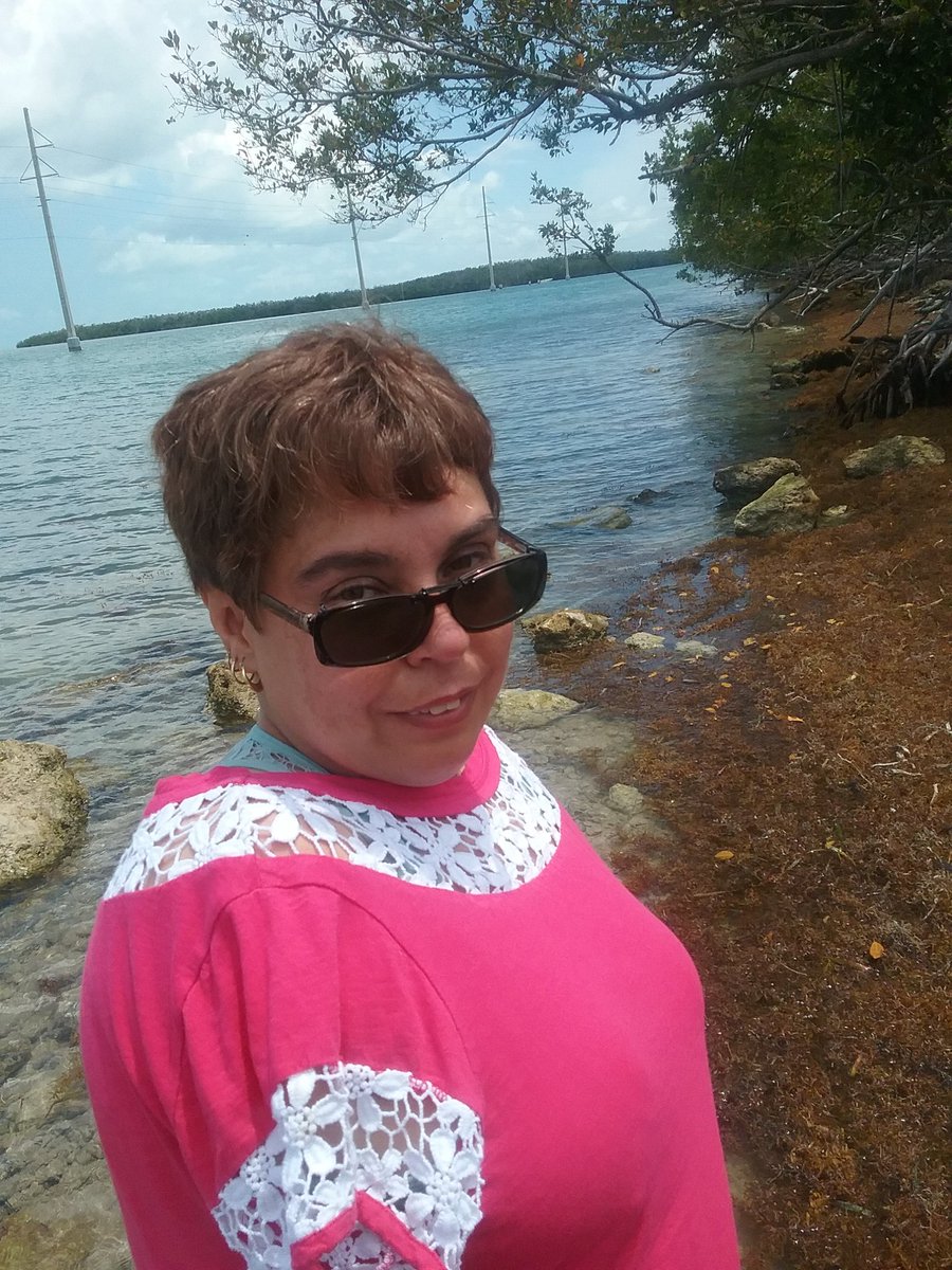 justbeachy74's tweet image. A3 sunglasses #ThisIsStyle