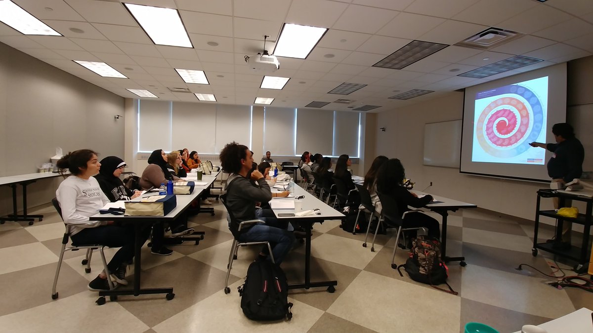 DFB_UM's tweet photo. We are grateful to have wonderful UM faculty such as @sbarolo teaching our students every year. For Day One of #DFB2018, Dr. Scott Barolo gave an intro to Developmental Biology followed by walking the students through gastrulation via "dance". https://t.co/wjSYat512c