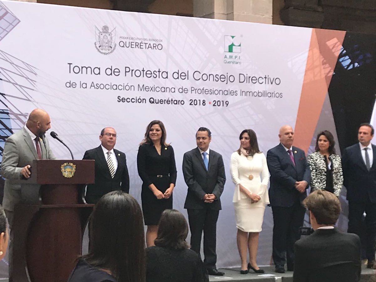 tonyhannagrayeb's tweet photo. Felicidades a @eleherrerao por su Toma de Protesta como Presidente de AMPI Sección Quéretaro #ampiqueretaro #fiabciamericas #ampi https://t.co/jXHWMivBUN