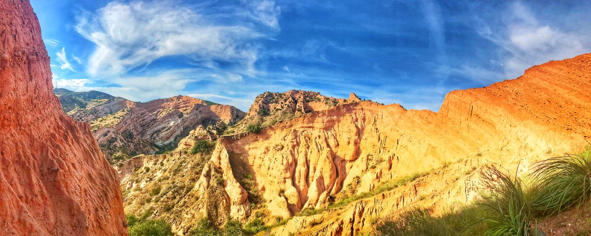 KeithAndrewRowe's tweet image. #WhitingRanch
#RedRockCanyon
#TheOC #SoCal #Snapseed