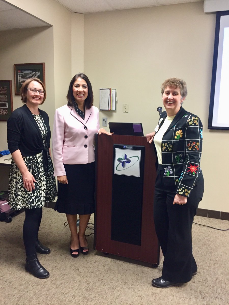 WI_DSPS's tweet photo. Partnering with @WIHospitalAssn to bring #WIPDMP roundtables across #WI has ensured users of the #WIPDMP know the resources available to them. Thanks for hosting #HolyFamilyMemorial  #HopeActLiveWI https://t.co/BsdUaonN3I