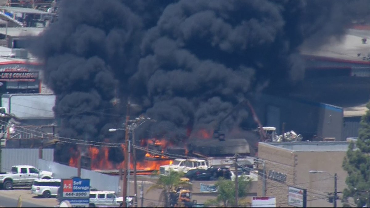 sdbrichards's tweet photo. #BREAKING #CHOPPER8 Building going up in huge flames in El Cajon at Bradley and North Magnolia. @CBS8 https://t.co/Ok4vF6EKQV