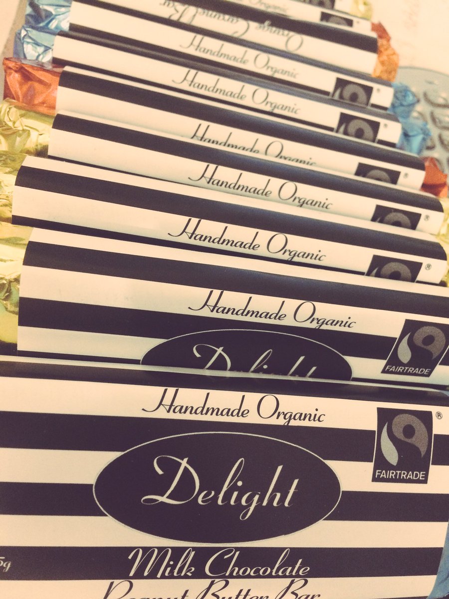 BTSCIRN's tweet photo. Hello everybody!  Third day at Delight chocolate, today I was contacting some company's in China in the aim of find  boxes  for these beautiful chocolate bars and get the best price. https://t.co/nFlueHL9q7