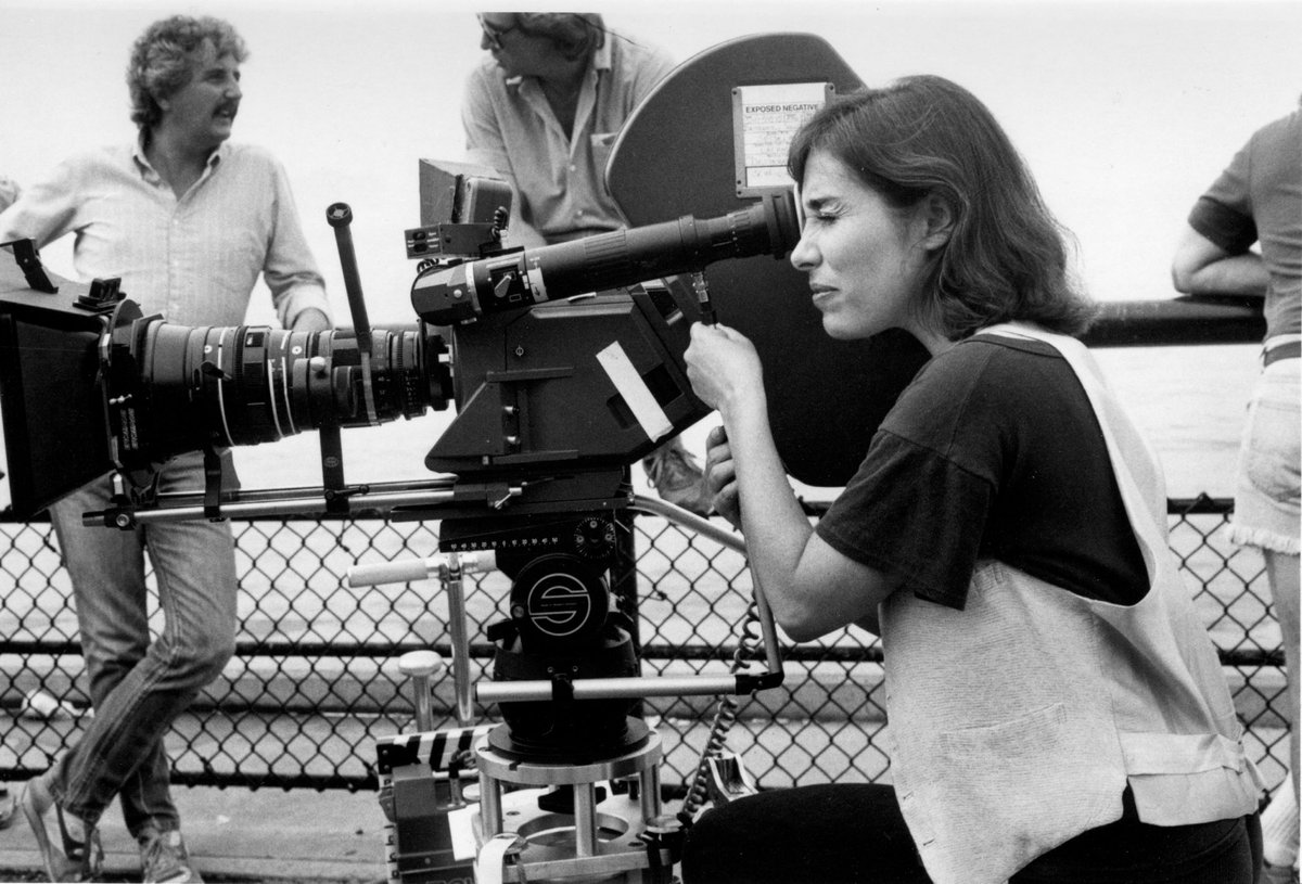 WomenAndCameras's tweet photo. Susan Seidelman - American director, producer and writer who directed “Smithereens” the first American independent feature to be screened in Competition at the @Festival_Cannes. Other films: “Desperately Seeking Susan” (1985), “She-Devil” (1989) #directedbywomen #womeninfilm https://t.co/wdIOazEyls
