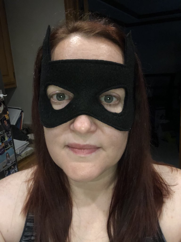 firedragon899's tweet photo. I'm batman!! #superheromasks #sewing #IMadeIt https://t.co/e7gvRcgR5N