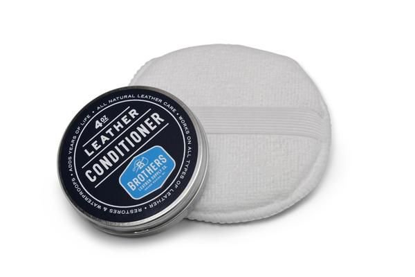 How do you protect your investment of a Brothers Leather Bag? You apply leather conditioner. Leather Conditioner keeps your bag protected from the elements and it keeps your bag looking new for years to come. Check it out here.
#conditioner #leather

buff.ly/2IJyGVi