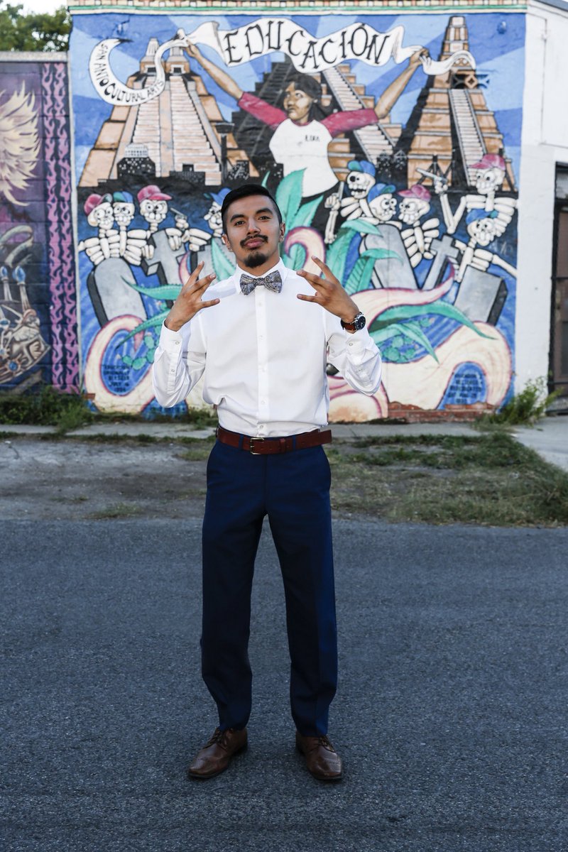 sportsguyjose's tweet image. #GraduationSzn #JustAKidFrom78207 📸: @TomasGvisuals