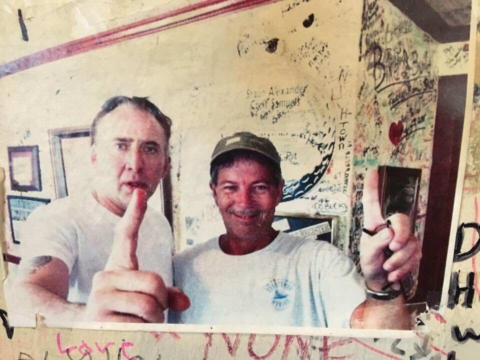 BamaStephen's tweet photo. Legendary #BrickPit #BBQ has won many awards & has been featured on numerous national #TV networks. Succulent smoked #Ribs #Pork #Chicken make this #MobileAL joint a MUST on any #Dining pilgrimage. Donβt miss the #BananaPudding! #NationalBBQDay #Alabama #Food #Travel #Discovery https://t.co/bh0CEIcKmC