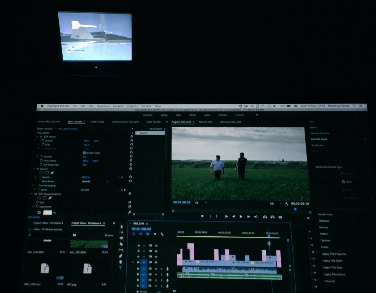 rebeccajdawes's tweet photo. This #nightowl work malarky has benefits like editing films while watching #TopGun ππ... now try doing that during the day!! https://t.co/Mpje7wFCGb