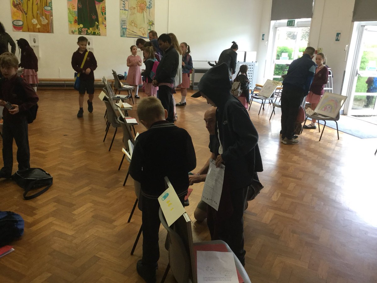 SJFCoventry's tweet photo. Some of Year 4 proudly got to show off the artwork they created with @storifiedart at their very own gallery event! https://t.co/MS1FGPxj8u