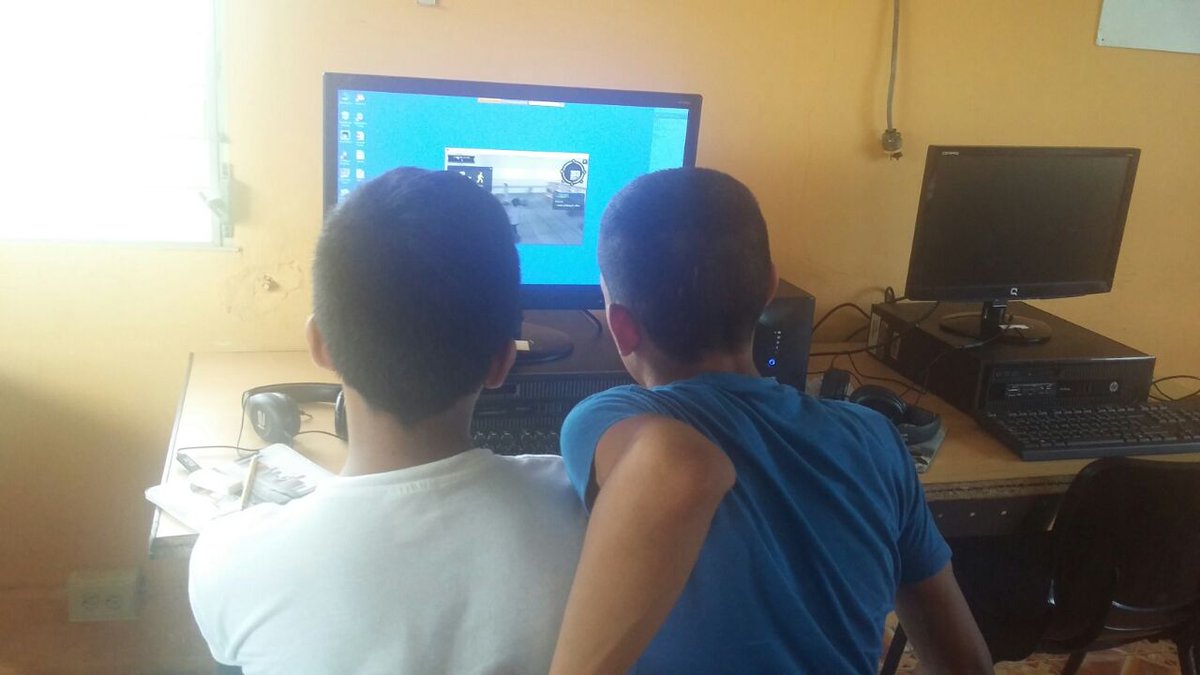 204_info's tweet photo. #SemanaDelinternet

Juegos 

#TraceAffects
#Kodu

@Infoplazass 

Chiriqui-El Nancito https://t.co/JqOjYMz3yW