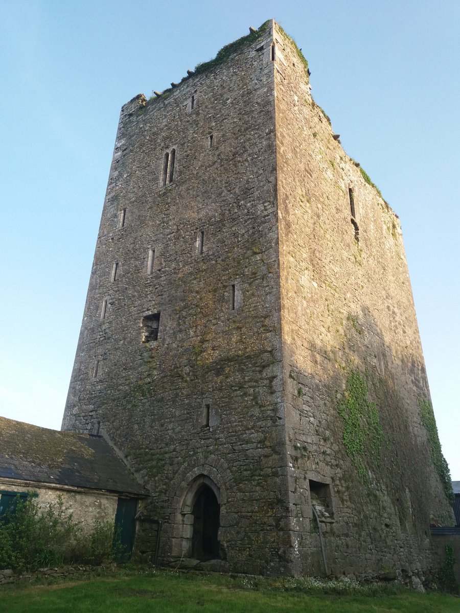 HealthyKilleagh's tweet photo. Killeagh Healthy Clubs Project Monthly Walk No 28 is local, next Sunday May 20th at 10.00 a.m. We walk from Woodview in Killeagh to the amazing Castle Richard and on to tranquil Ballyhonock Lake. Meet at Woodview entrance at 10.00 a.m. Text 085-7540973 if coming. https://t.co/HIZ4U4P1Th