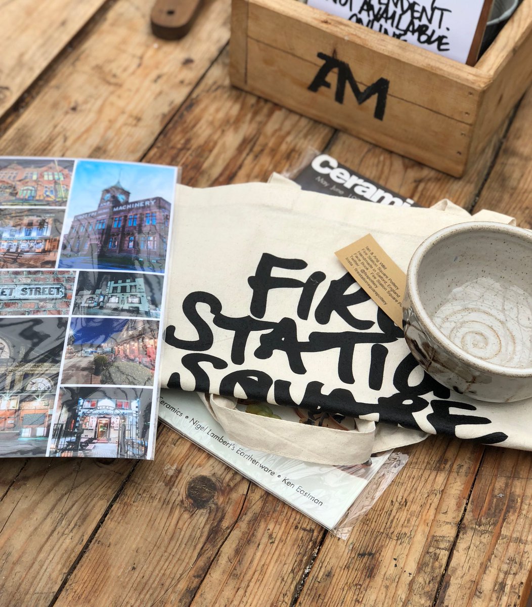 bandvtrading's tweet photo. More AMAZING raffle prize up for grabs at #moochwithyapooch and as always our fabulous family at @altrinchammkt haven’t let us down here’s @fsspottery & @whhardingphoto bounty!! Not long now, get your tickets either pop over to our stall F/S/S/T 9-4pm or head to @EventbriteUK 🐾 https://t.co/eNZ6s55g51