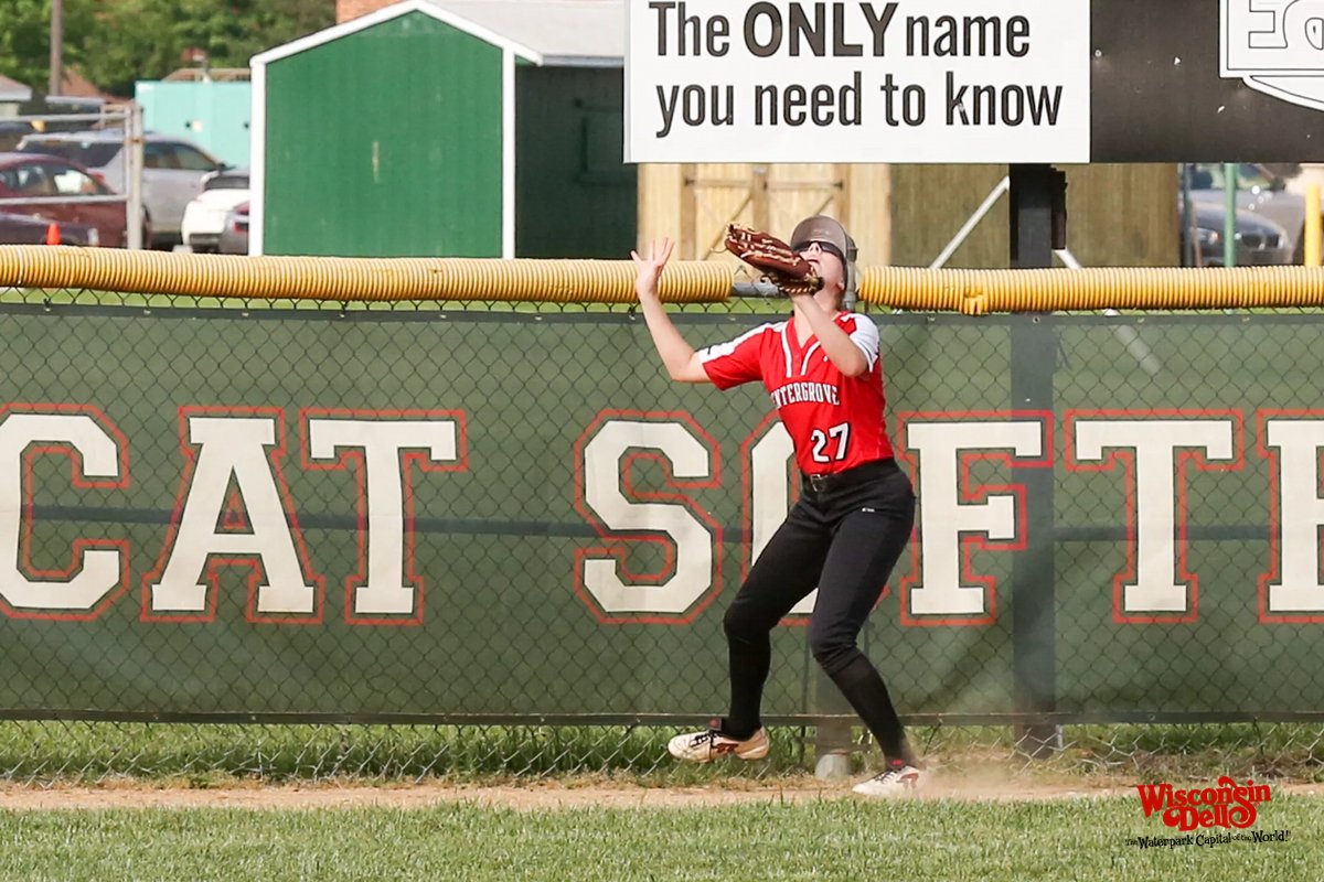 VictoryViewsIN's tweet photo. Photo recap from the Lawrence North vs Center Grove varsity softball game is on Victory Views! Free photo downloads thanks to @wisdells >> https://t.co/2bfdkFhJTa https://t.co/bUyHsbItkA