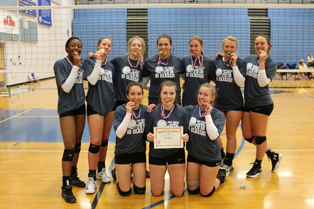 StormUtah's tweet photo. Boise Idaho Champs!! #Gold #undefeated https://t.co/w0bXwJNfyg