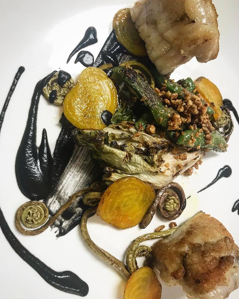 CapeRestoWeek's tweet image. #CCRWRecommended: 

Brewster Fish House’s Chatham Monkfish with snap peas, golden beets, walnuts, and squid ink. Because we’ve never tried monkfish and we trust Brewster’s to do it right! 

Also, we love rum cake.