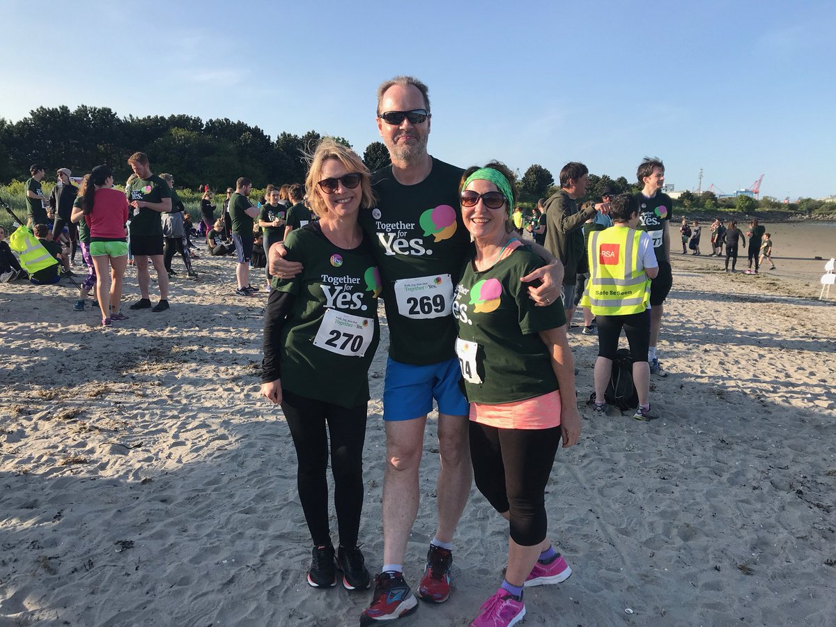 djoyce18's tweet photo. What a great night at Sandymount #run4repeal #Together4YES https://t.co/DPnuEydSSx