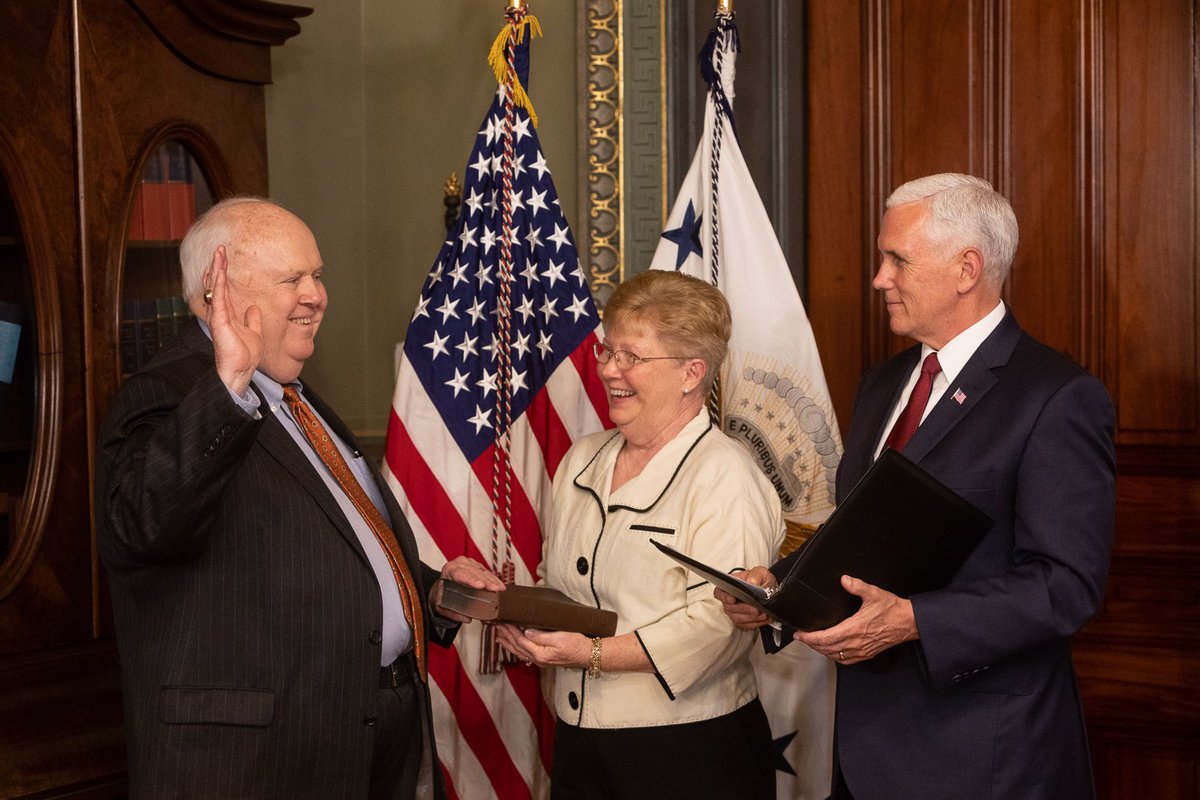 Proud to swear in a great humanitarian, Jim Morris, as the U.S. Representative to @UNICEF. @POTUS Trump and I have firm belief in your care, compassion, and leadership to make a meaningful difference in the lives of children in need worldwide. Congratulations Jim!
