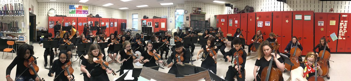 Warmup for tonight’s concert!  So proud and blessed to be a <a href="/Stembucmusic/">Stemmers Run Music</a> director!  @SRMS_Principal <a href="/StemmersRunMS/">Stemmers Run Middle</a> @BCPSMusic <a href="/cohn_amy/">Amy Cohn</a> <a href="/shanejensen78/">Dr. Shane Jensen (he/him)</a> @willbateszone3 <a href="/bmorejason/">Jason Adams</a>