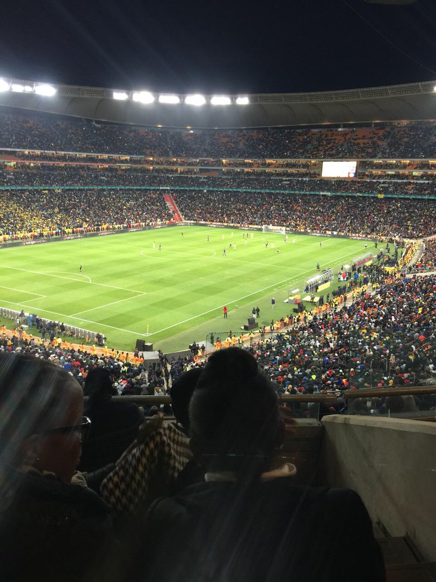 b_superfly's tweet photo. Had a great time #fnbstadium @Masandawana vs @FCBarcelona. The vibe was absolutely out of this world 💋. Let’s do this again sometime soon https://t.co/mSHJJ7ThYf