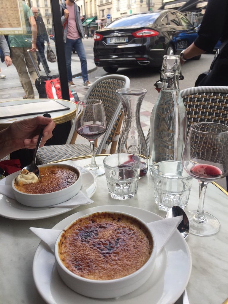 sophiegerrard_'s tweet photo. After a visit to Harris, today was a quick nip over to #Paris with @impgalleryanne to see the excellent #susanmeiselas #exhibition at @jeudepaume (plus very necessary crime brûlée) all highly recommended, #mediations #photography #paris #harristoparis https://t.co/rNWg51lg4D