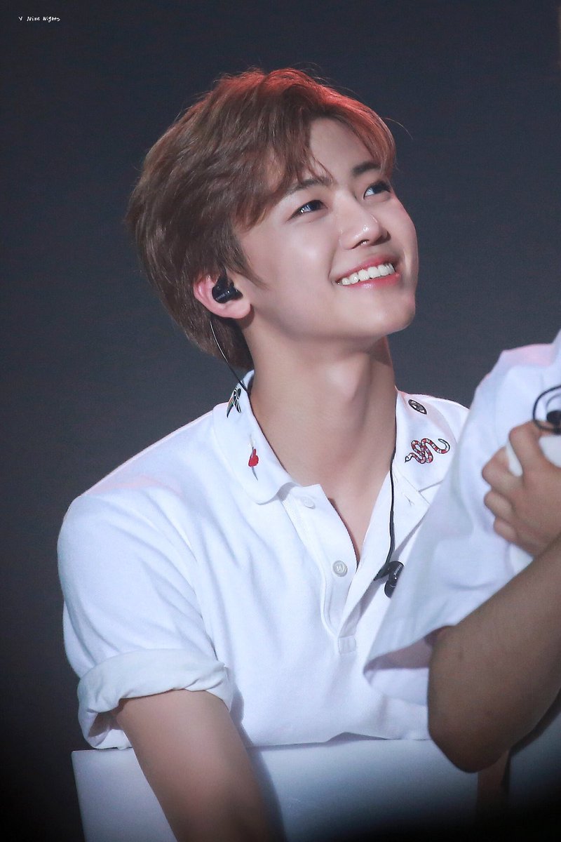 jaeminpic's tweet photo. nothing makes me happier than seeing his bright smile after a long tiring day, king of making his fans happy ! https://t.co/WZJimUyq5G