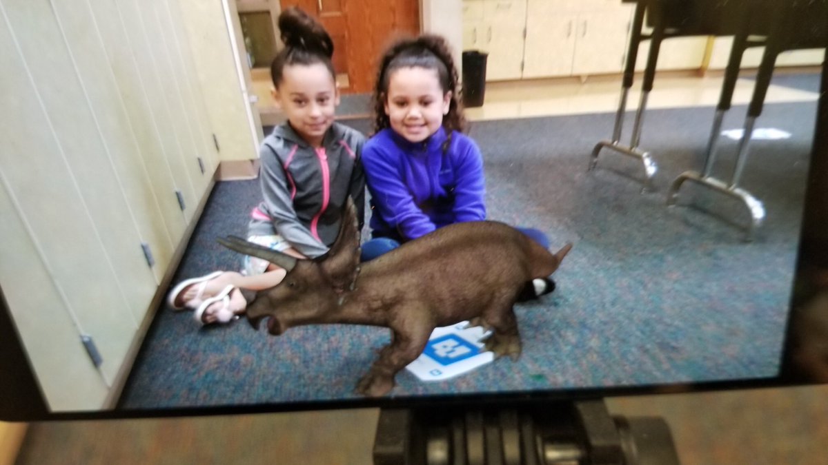 Janemonroercs's tweet photo. #GoogleExpeditions https://t.co/dxWsnDGXRp