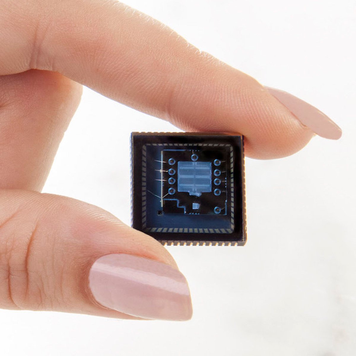 SiWareSystems's tweet photo. Si-Ware Systems #NeoSpectra is proud to announce that our #NeoSpectraMicro has been recognized by @LaserFocusWorld as a Gold-Level Honoree in the #2018InnovatorsAwards! #LaserFocusWorld #Technology #Innovation #Photonics https://t.co/DAnIlodBHK