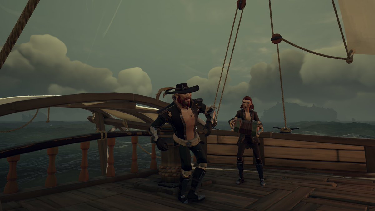 GuildeAegis's tweet photo. Navigant toujours les sept mers, les Aegissiens @lunnyii et @LokyAGS se tiennent toujours prêts à sortir leurs sabres sur #SeaofThieves ! https://t.co/zddnGUsefS