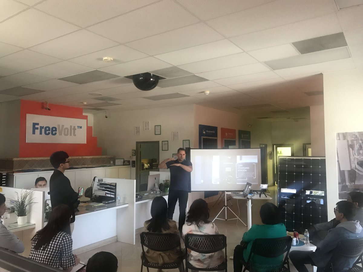 freevoltusa's tweet photo. Co-owner of FreeVolt, Łukasz Nowiński, giving an exclusive training on the future of our new graphene solar technology with our LA Division FreeVolt Team. It was a pleasure having them in our office today! https://t.co/FkW4XncjMP