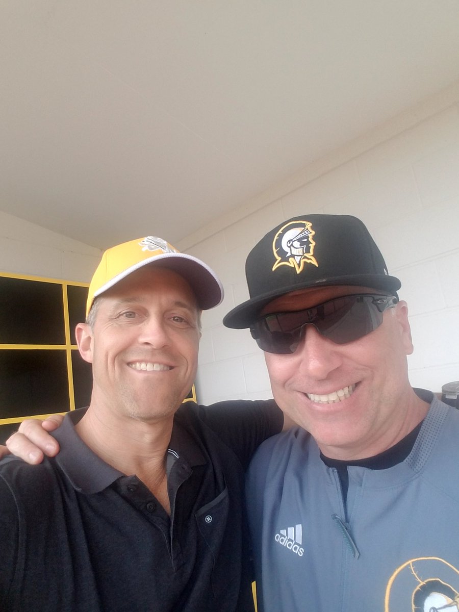 Dscbuckeye's tweet photo. Wishing @MCCTribunes continued good luck in their playoff run. Had the pleasure of spending a day with them recently. Great group of young men who are playing good ball and fun to watch. Proud of my good friend & college teammate Dave Brust #tribunebaseball #ballstatebaseball https://t.co/xKJrpWcbJz