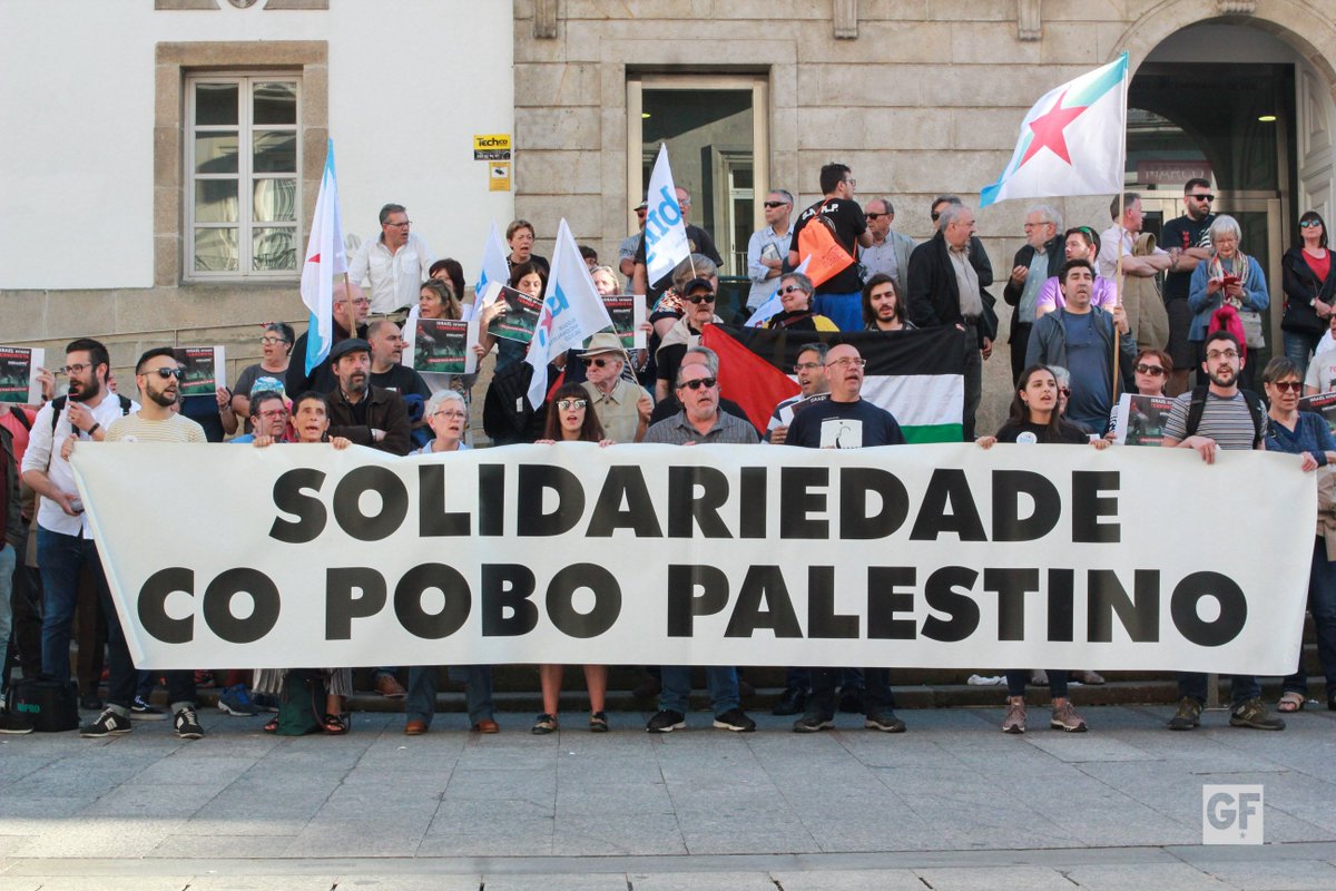 GZ_Foto's tweet photo. 📷Accede á galería completa da concentración solidaria con Palestina en #Vigo: https://t.co/hi7Yu3SgMs https://t.co/UMX0wWV6y8