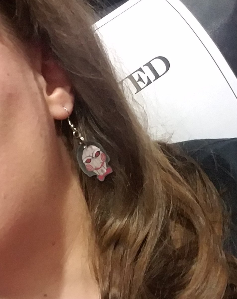 VDA_Net's tweet image. Rocking my Saw earrings in Washington D.C. for this screening of @LWhannell's latest, #UpgradeMovie. Can't wait to watch this one!!