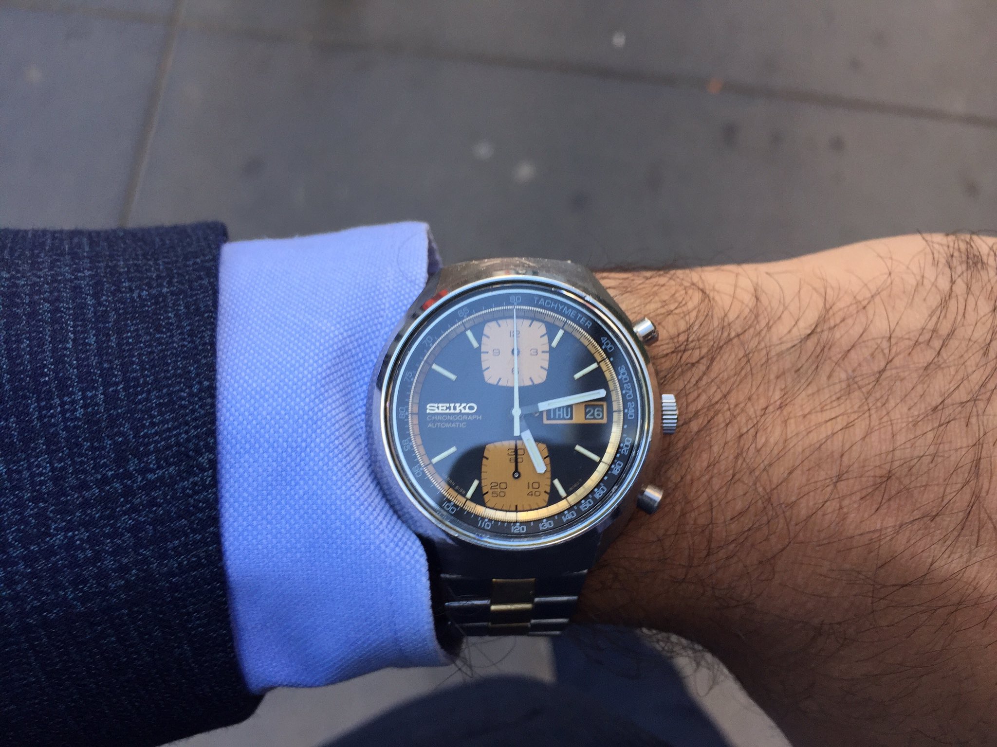 TheLanJam on X A shiny JPS on the Wrist wristwatchcheck wwc seiko johnplayersspecial JPS Japanesewatches vintagechronograph https t FqXT5JTzzZ X