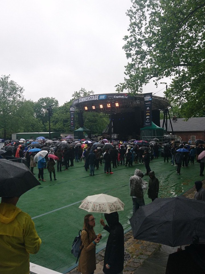 Seeing RA and LG in Central Park, yes fucking please 😀