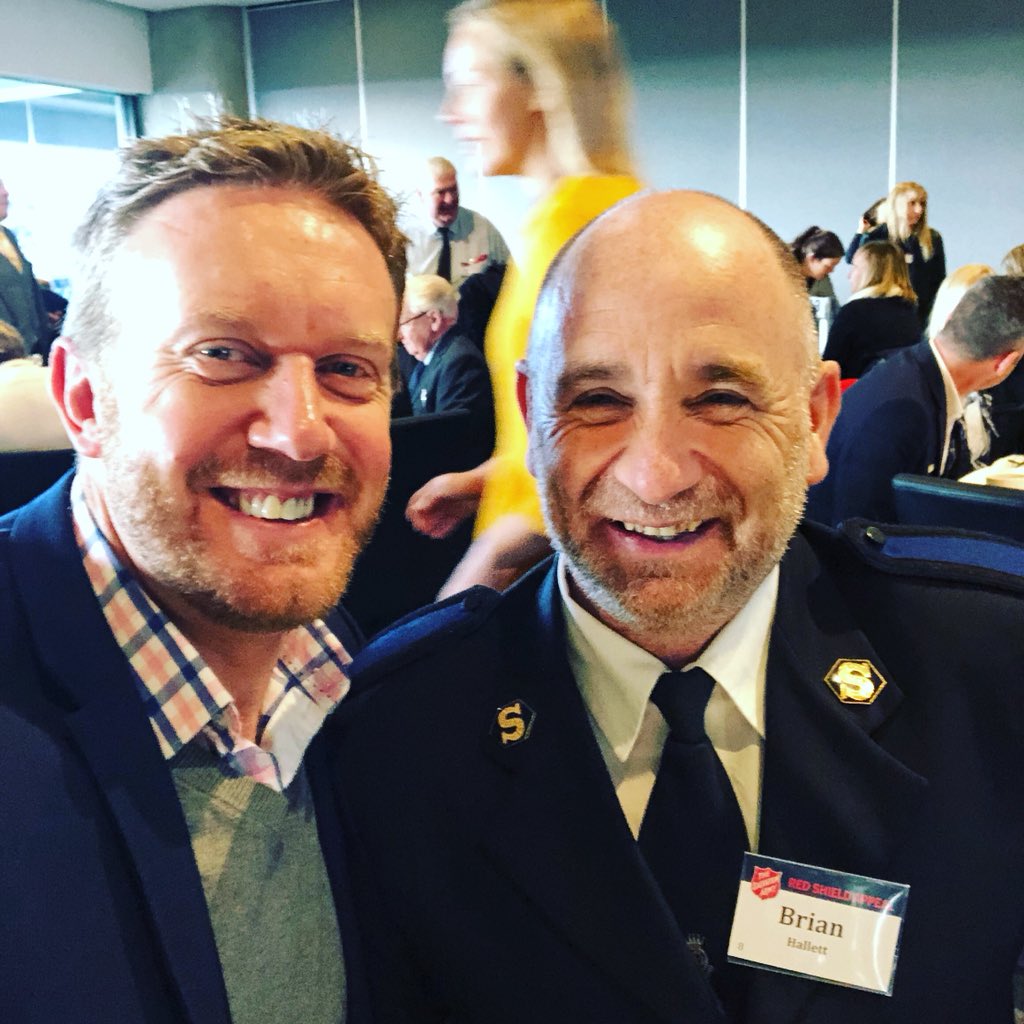 BayFMGM's tweet photo. Despite being a Hawks supporter, it was a true pleasure to spend breakfast with Brian and the amazing Salvo team and volunteers. When they come knocking next weekend, every dollar counts! #selfiewithasalvo @salvationarmy @bayfm939 https://t.co/ueMFTNhYWZ