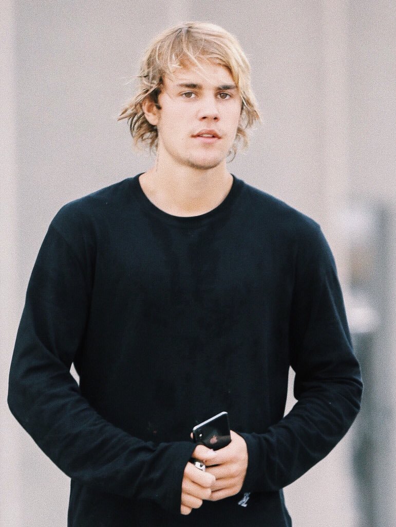 Projeto JBieber tweet media