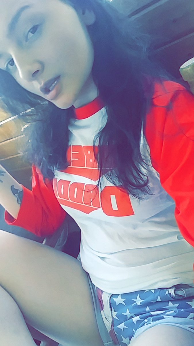 kay_lilg's tweet photo. Im already in love with this shirt๐๐#indepandantmodel #redtheme #incoming #soar2success #somuchinstore #GoodDay @ObeyDaddyObey @OBEYxDADDY https://t.co/8T5uODWBUt