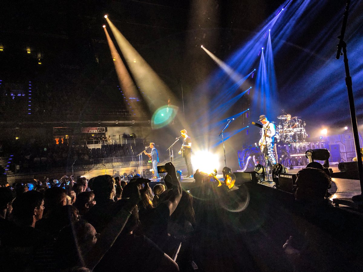 Nickelback's tweet photo. Berlin - You completely took us by surprise in the most wonderful way possible.  Mid-week shows can be tough, but you brought it like it was the Saturday of a long, bank holiday weekend.  Thank you for making our first stop in Germany pure perfection.  #NBDE https://t.co/zUKyiduIOm