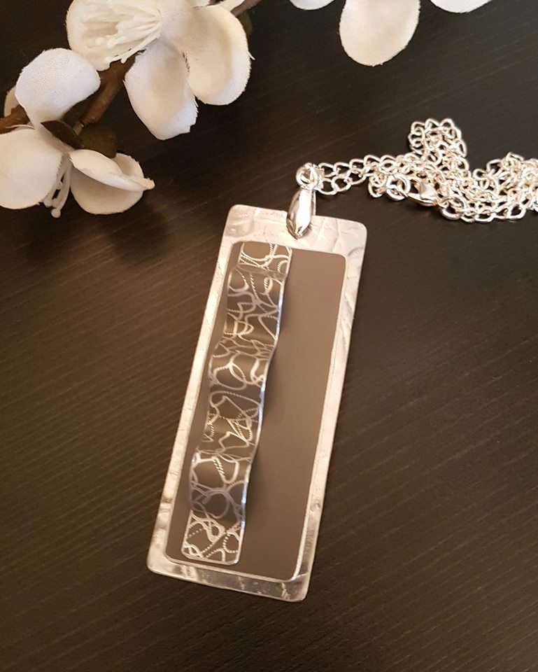 Join me on Sat. June 16 or July 14, 1-4pm for a fun afternoon of jewellery making with the girls! Create a beautiful necklace, cuff bracelet or earrings in any style you like. No experience required! Jewellery workshop info &amp; pre-registration at leftaligndesign.ca/jewellery-work…