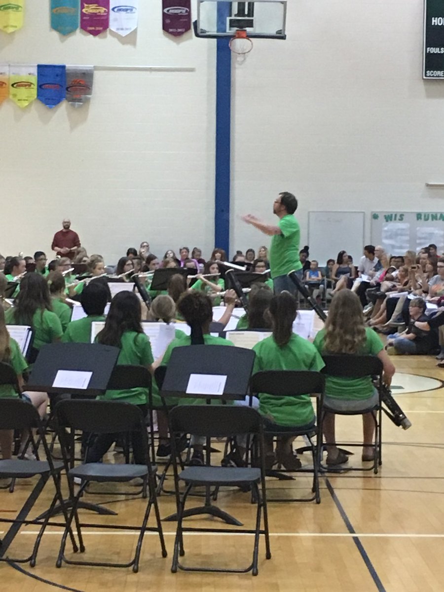 MrsCarnesWWS's tweet photo. I’m always so impressed with how much our band students learn and grow in one short year. Spring concert = Awesome!! 🥁🎷🎺🎼 #RocksAchieve https://t.co/Z1P26RnRWf