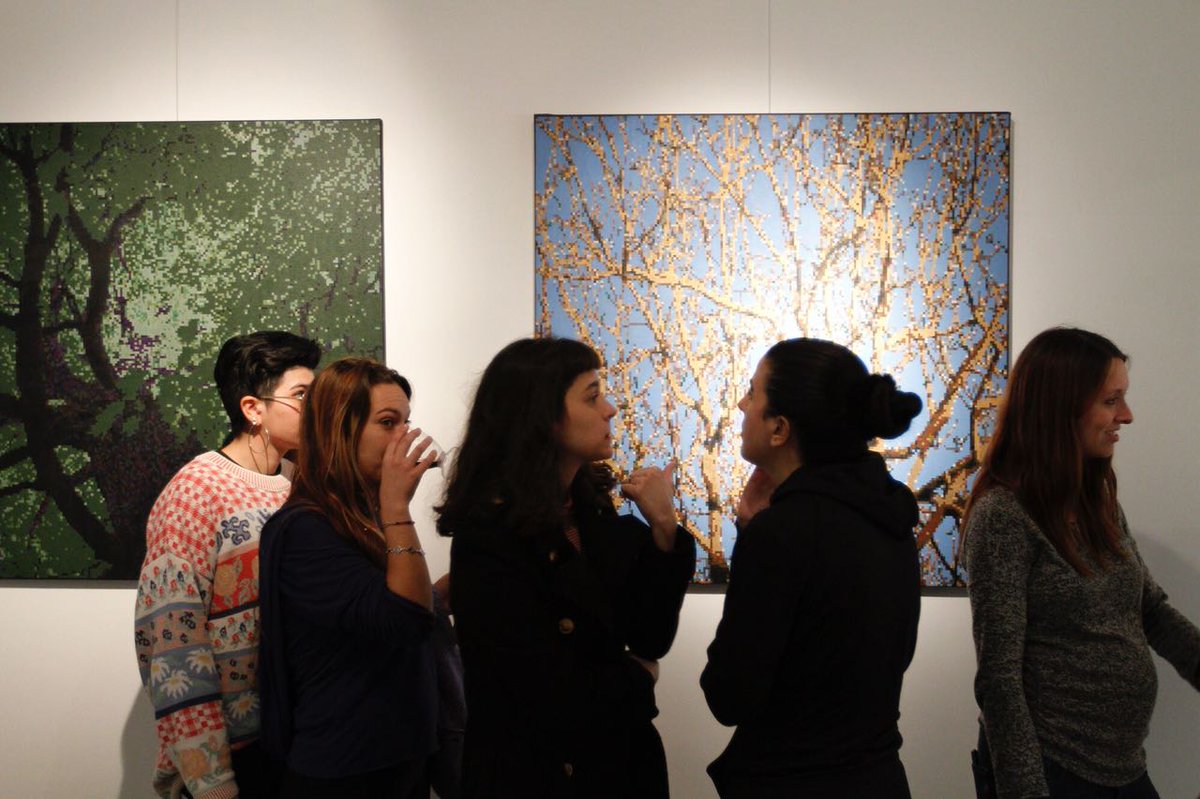 CuraduriaCIC's tweet photo. AHORA INAUGURACIÓN DE #HAUNTOLOGÍA de Selva Varela con Curaduría de Carina Borgogno en la #SaladeExposicionesCIC https://t.co/IYTgo7scoQ