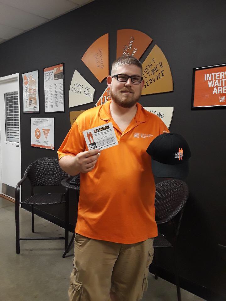 MET DISTRICT 250 tweet media