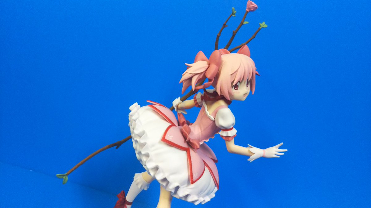秋 葉 原 Hey 14時 時 扇子販売中 على تويتر プライズ 本日新入荷 劇場版 魔法少女まどか マギカ 新編 反逆の物語 Exqフィギュア 鹿目まどか 薔薇の弓も美麗に再現 まどマギのヒロイン まどかちゃんがhey2階に登場です 秋葉原hey まどマギ